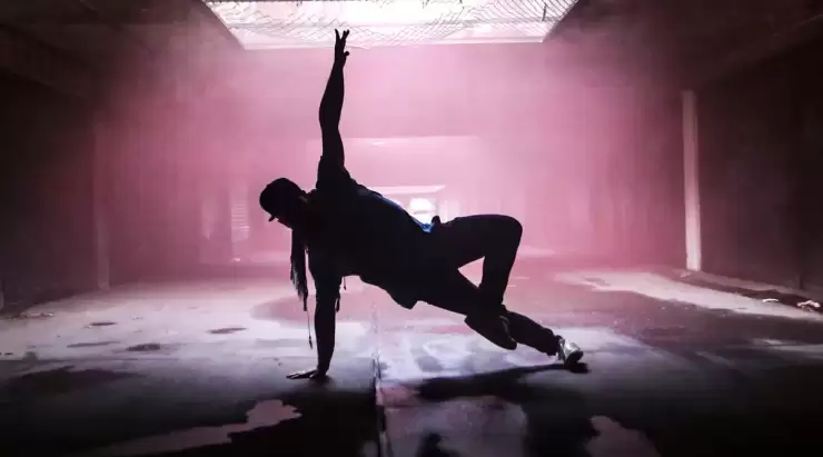 10 reasons why you should start breakdancing immediately