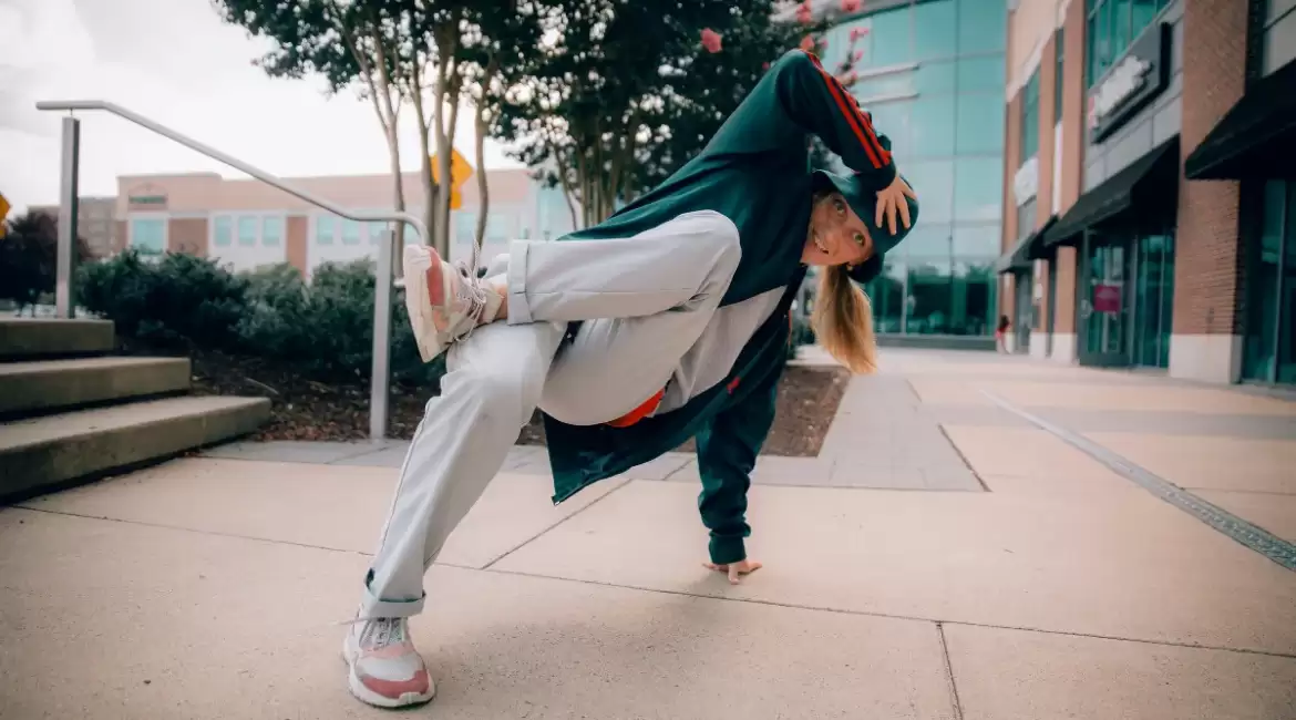 Exploring the Charm of Common Breakdancing Moves