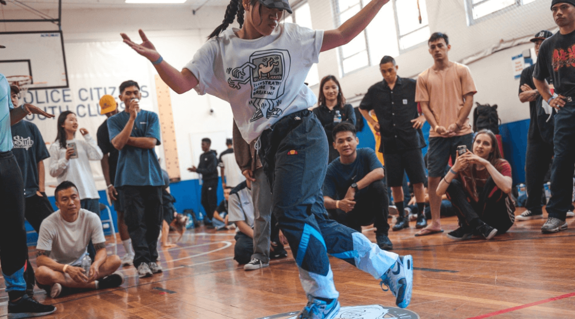 Basic toprock moves breakdancers must know