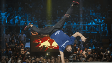 How to airflare in breakdance?