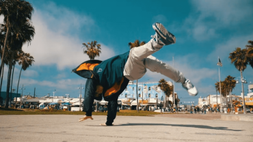 Tutorial for the Swipe – one of the easiest power moves