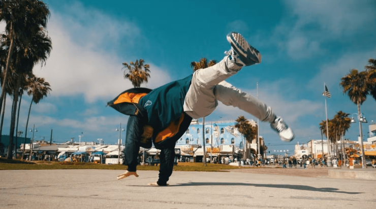 Tutorial for the Swipe – one of the easiest power moves