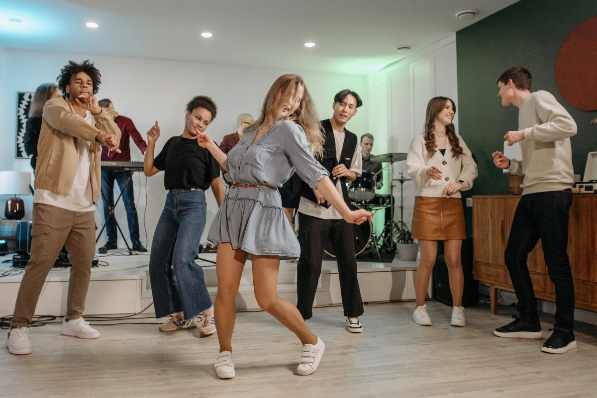 Get immune to messing up - How to dance with more confidence