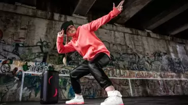 How to dance more “full out”