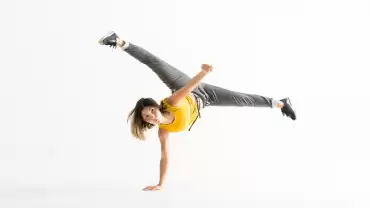 Overview of freezes in breakdance (Part 1)