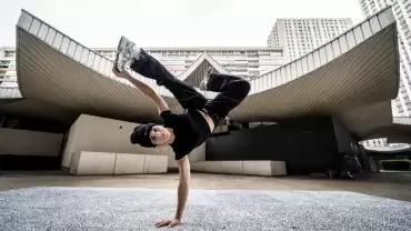 How Olympic Breakdancing Differs From Its 1980s Roots