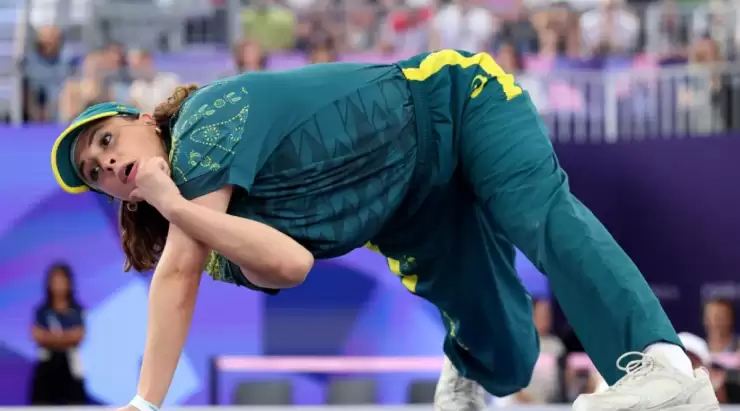 Breaking Community Defends B-Girl Raygun Amid Online Backlash