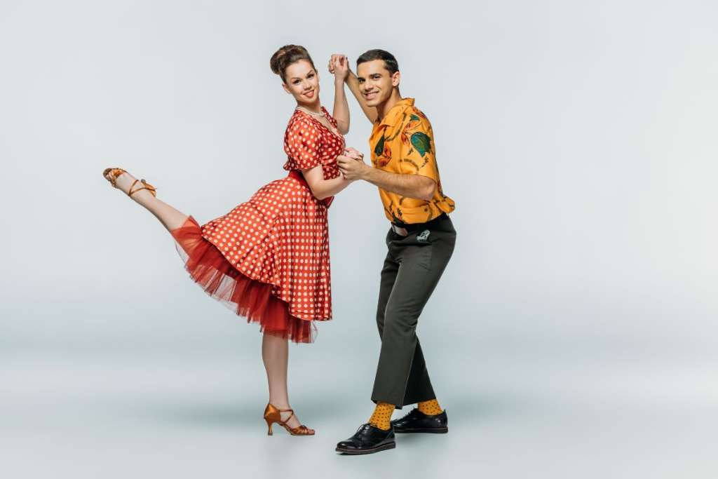 The Ultimate Guide to Swing Dance