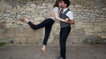 The Ultimate Guide to Swing Dance