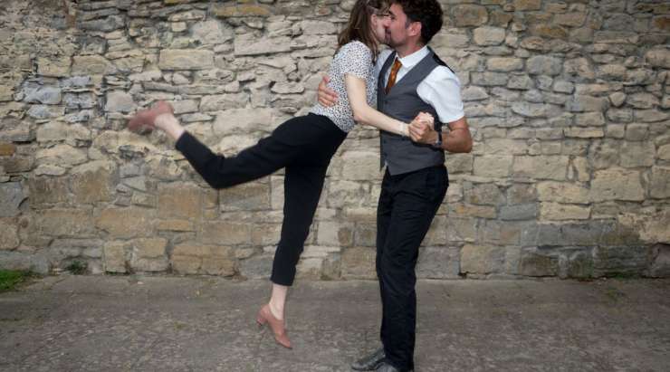 The Ultimate Guide to Swing Dance