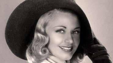 The Timeless Elegance of Ginger Rogers